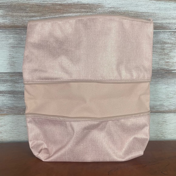 Thirty One Rose Blush Metallic Size Up Expandable Pouch - Picture 1 of 5